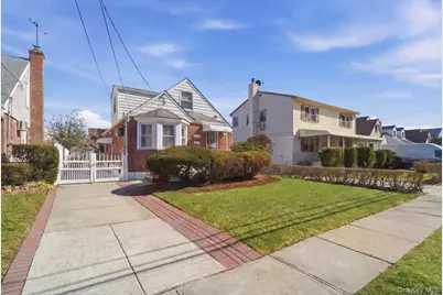 115-11 Parkway Drive, Elmont, NY 11003 - Photo 1