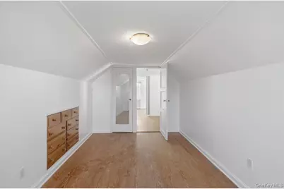 115-11 Parkway Drive, Elmont, NY 11003 - Photo 22