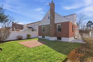 11511 Parkway Dr, Elmont, NY 11003 - Photo 28