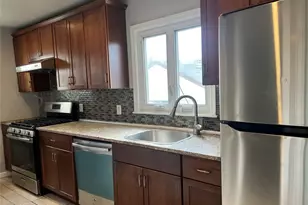 150-44 87th Rd, Briarwood, NY 11432 - Photo 10