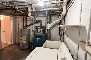 150-44 87th Rd, Briarwood, NY 11432 - Photo 30