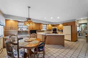 29 Main Ave, Centereach, NY 11720 - Photo 4