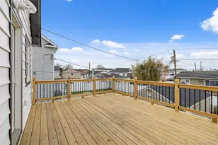 36 Kildare Rd, Island Park, NY 11558 - Photo 24
