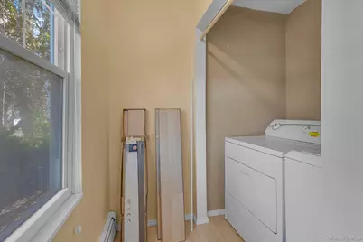 42 E 16th Street, Huntington Station, NY 11746 - Photo 12