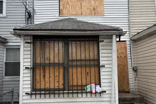 153-26 Foch Blvd, Jamaica, NY 11434 - Photo 2
