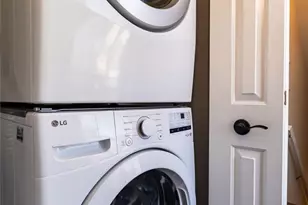 35 Harrison Ave, Harrison, NY 10528 - Photo 24