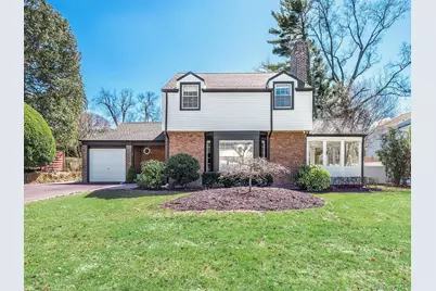 2 Plymouth Road, Port Washington, NY 11050 - Photo 2