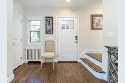 2 Plymouth Road, Port Washington, NY 11050 - Photo 4