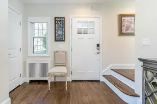 2 Plymouth Rd, Port Washington, NY 11050 - Photo 4