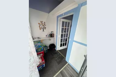 10008 101st Avenue, Ozone Park, NY 11416 - Photo 6