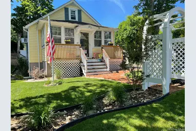 32 Neptune Road, Rocky Point, NY 11778 - Photo 2