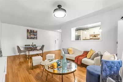 3 Remsen Road #2L, Yonkers, NY 10710 - Photo 1