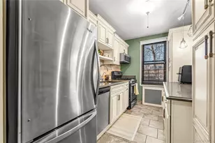 3 Remsen Rd, Yonkers, NY 10710 - Photo 10