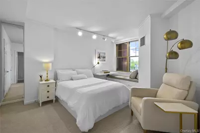 300 Mamaroneck Avenue #628, White Plains, NY 10605 - Photo 12