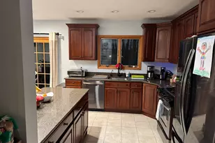 48 Jefferson Rd, Farmingdale, NY 11735 - Photo 4