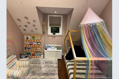 48 Jefferson Rd, Farmingdale, NY 11735 - Photo 16