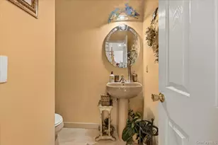 11 Island Trail, Mount Sinai, NY 11766 - Photo 10