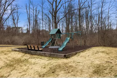 203 Williamsburg Drive, Mahopac, NY 10541 - Photo 34