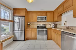 203 Williamsburg Dr, Mahopac, NY 10541 - Photo 12