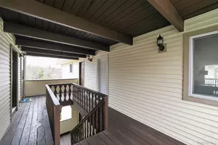 25 Village Park Dr, Fishkill, NY 12524 - Photo 2