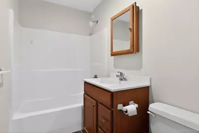 25 Village Park Drive #3A, Fishkill, NY 12524 - Photo 10