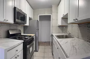 61-20 Grand Central Pkwy, Forest Hills, NY 11375 - Photo 8