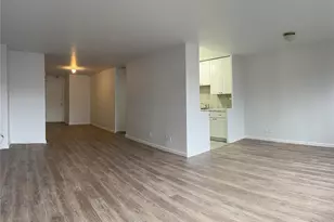 61-20 Grand Central Pkwy, Forest Hills, NY 11375 - Photo 6