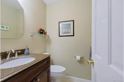 2 Eisenhower Court, Hopewell Junction, NY 12533 - Photo 16