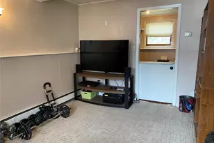 43 Duelk Ave, Monroe, NY 10950 - Photo 6