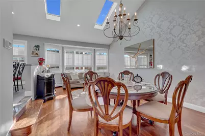 646 Kildare Crescent, Seaford, NY 11783 - Photo 6