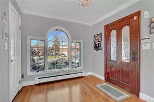 646 Kildare Crescent, Seaford, NY 11783 - Photo 4