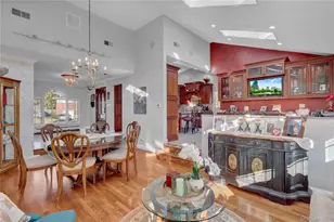 646 Kildare Crescent, Seaford, NY 11783 - Photo 10