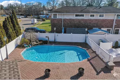 646 Kildare Crescent, Seaford, NY 11783 - Photo 34