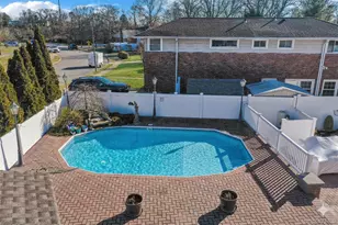 646 Kildare Crescent, Seaford, NY 11783 - Photo 34