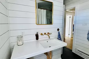 106 Oak Beach Rd, Babylon, NY 11702 - Photo 14