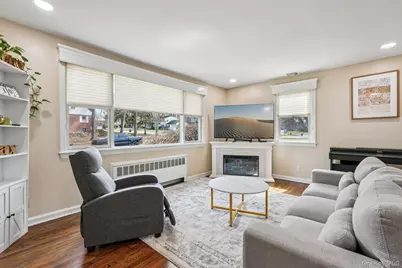 55 Sherwood Drive, Nanuet, NY 10954 - Photo 6