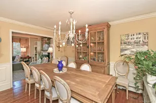 90 E 25th St, Huntington Station, NY 11746 - Photo 10