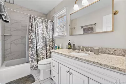 32 Branch Drive, Smithtown, NY 11787 - Photo 22