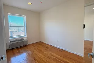 82-65 116th St, Richmond Hill, NY 11418 - Photo 2