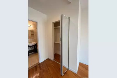 8265 116th Street #604, Richmond Hill, NY 11418 - Photo 6