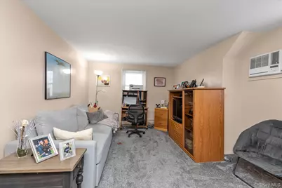 87 Powell Avenue, Merrick, NY 11566 - Photo 14