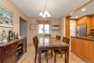 87 Powell Ave, Merrick, NY 11566 - Photo 8