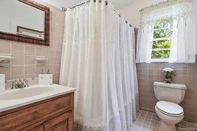 3 Dupont Avenue, White Plains, NY 10605 - Photo 22