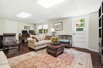 3 Dupont Avenue, White Plains, NY 10605 - Photo 24