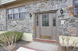 26 Milford Ln, Suffern, NY 10901 - Photo 34