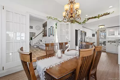 628 Peter Paul Drive, West Islip, NY 11795 - Photo 20