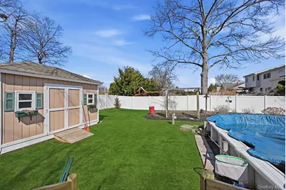 628 Peter Paul Drive, West Islip, NY 11795 - Photo 40