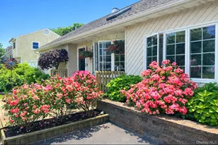 628 Peter Paul Dr, West Islip, NY 11795 - Photo 8