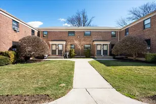 73-43 217th St, Oakland Gardens, NY 11364 - Photo 2