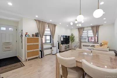 7343 217th Street #366B1, Oakland Gardens, NY 11364 - Photo 14